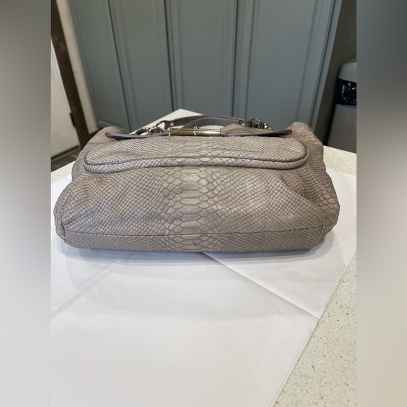 Coach Snakeskin Embossed Shoulder Bag GUC - Picture 9 of 12